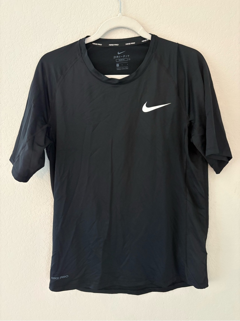Nike Pro Mens Short Sleeve T Shirt Slim Fit Dri Fit Size Large Black